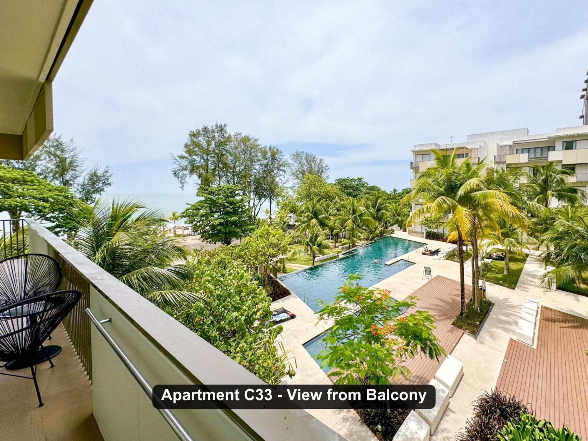 By The Sea- Pool And Sea View Apartamento Batu Ferringhi Exterior foto