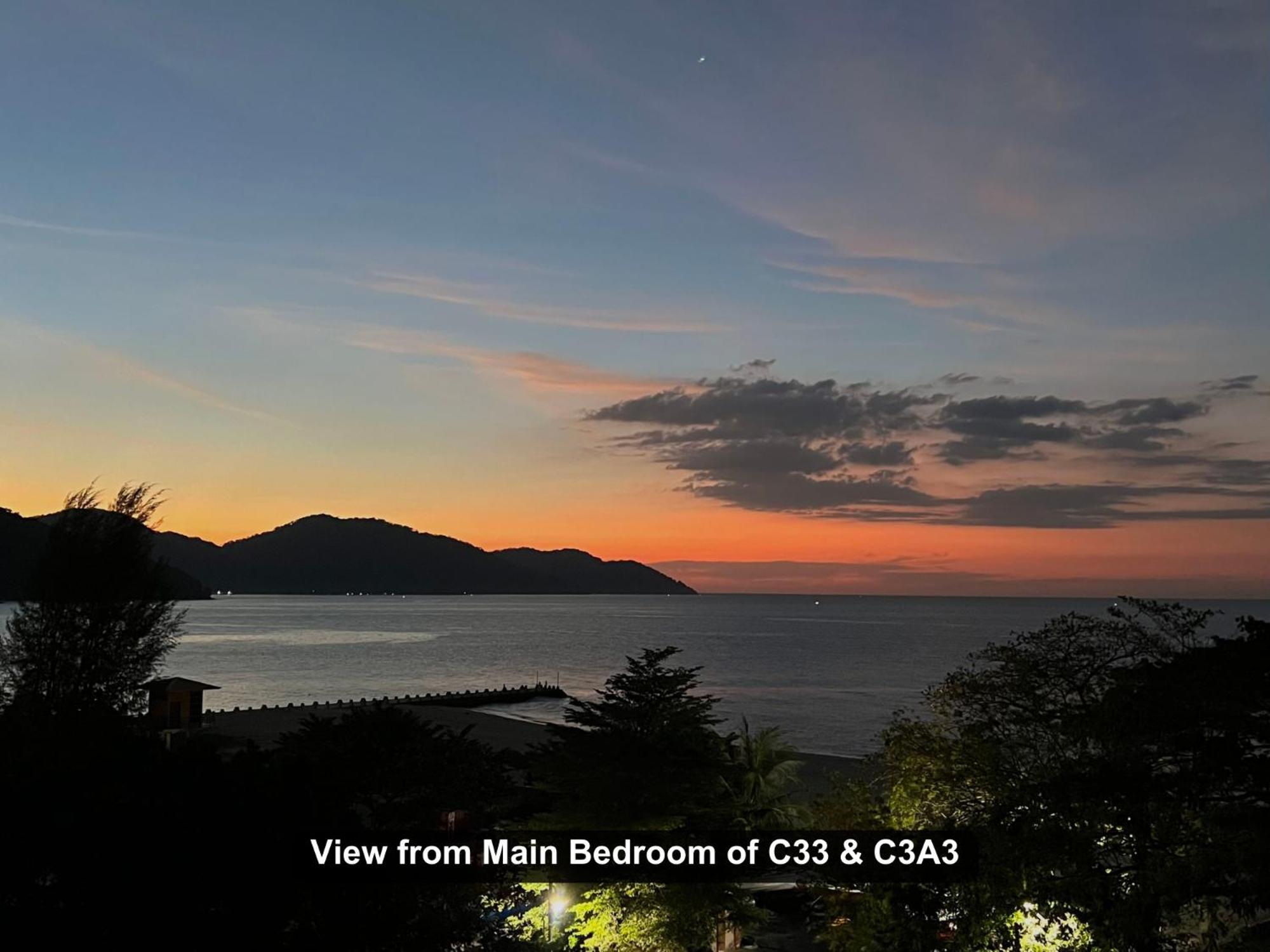 By The Sea- Pool And Sea View Apartamento Batu Ferringhi Exterior foto