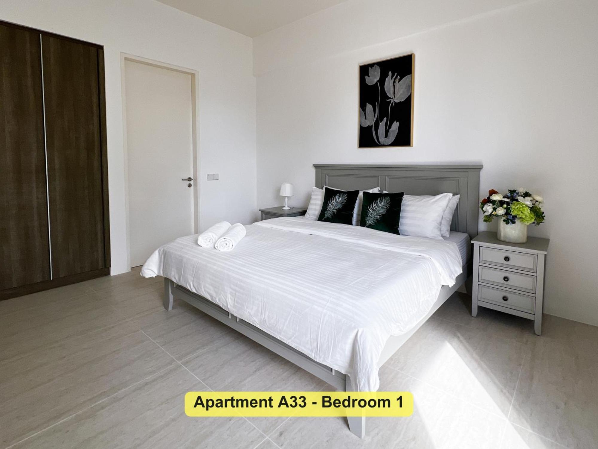 By The Sea- Pool And Sea View Apartamento Batu Ferringhi Exterior foto