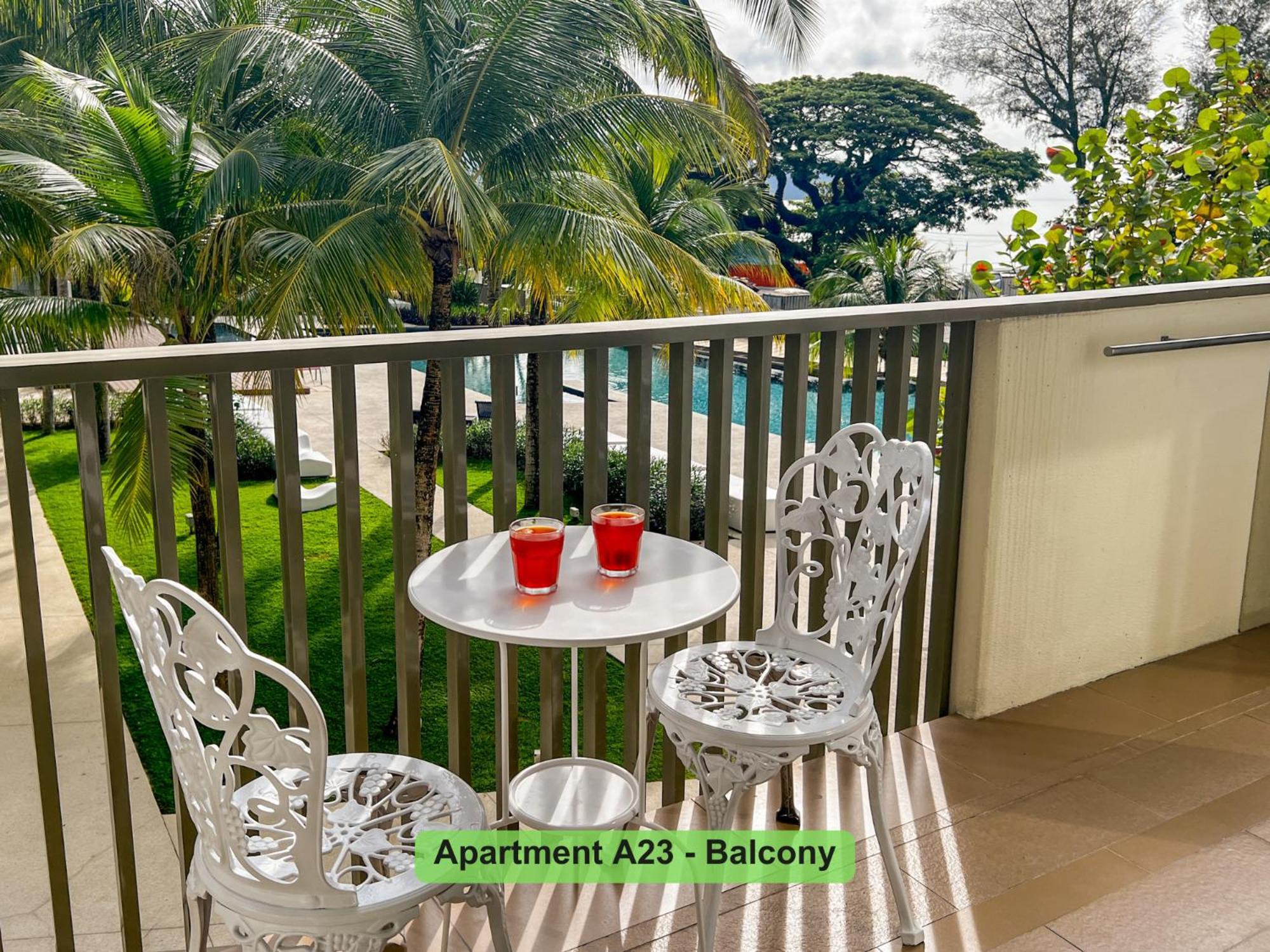 By The Sea- Pool And Sea View Apartamento Batu Ferringhi Exterior foto